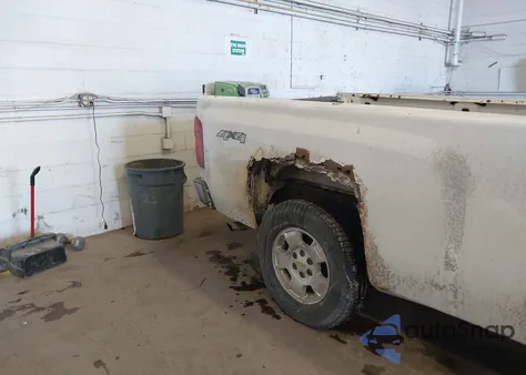 2010 Chevrolet Silverado 1500 Lt from USA, damaged, VIN 1GCSKSE01AZ227606